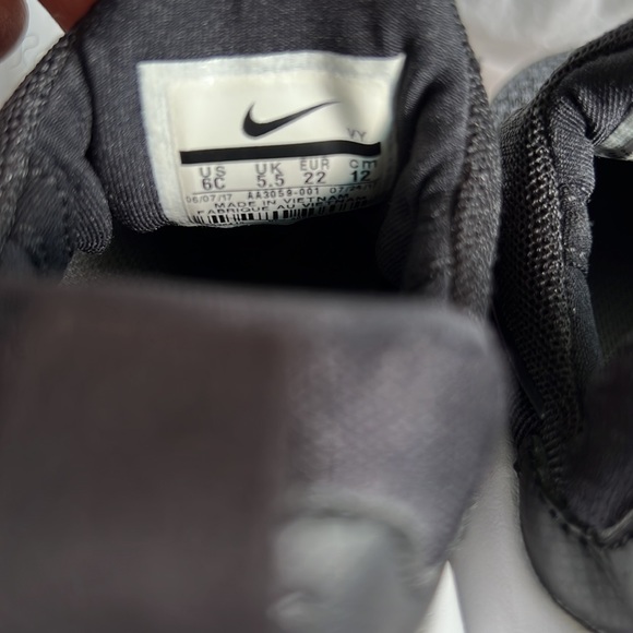 Toddler Nike Prestos EUC - Picture 6 of 7